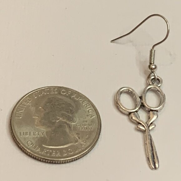 Scissor Earring, Teacher Earring, Sewing Earring, Medical Earring, Gift Idea - Picture 5 of 5